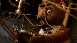 زیر شیروانی Toys in the Attic (2009)