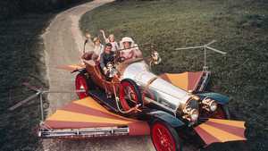 چیکی چیکی بنگ بنگ Chitty Chitty Bang Bang (1968)