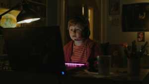 تماشا یا دانلود نسخه دوبله فارسی فیلم هاکان و گنج و مخفی Håkan Bråkan 2 2024