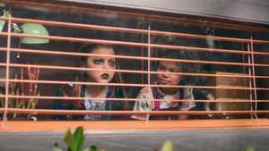 دانلود فیلم آیوی و بین قسمت اول Ivy+Bean 2022 با دوبله فارسی کامل در ژانر کمدی و کیفیت عالی